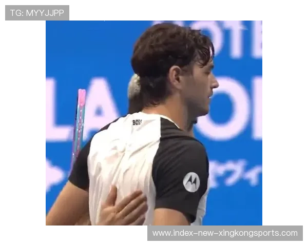 伤病风波:多名主力同时伤退,球队战力瞬间崩盘 伤病风波:多名主力同时伤退,球队战力瞬间崩盘