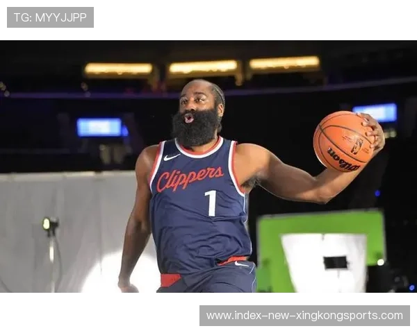 哈登体能报警,球队需紧急补员 哈登体能报警,球队需紧急补员