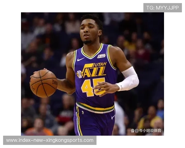 爵士队年轻球员表现抢眼，期待未来辉煌，爵士队主力球员