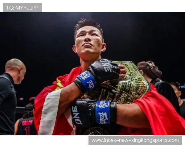 UFC 中国新星赛前豪言：我要拿金腰带