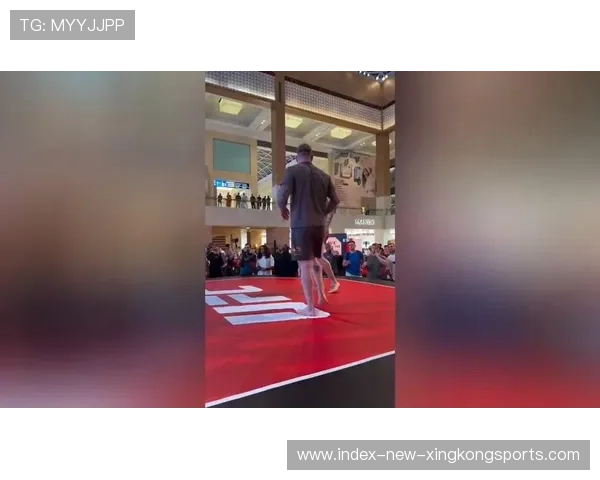 UFC柔术技术连接训练揭秘:打造无敌地面控制力的终极秘籍 UFC柔术技术连接训练揭秘:打造无敌地面控制力的终极秘籍