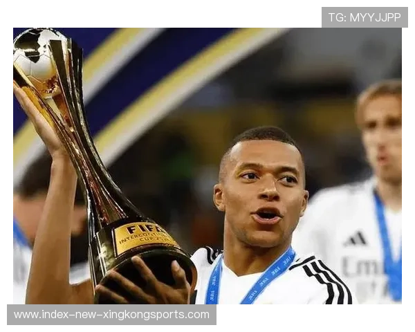 世界杯姆巴佩弧顶世界波冲上赛事热搜榜首 世界杯姆巴佩弧顶世界波冲上赛事热搜榜首